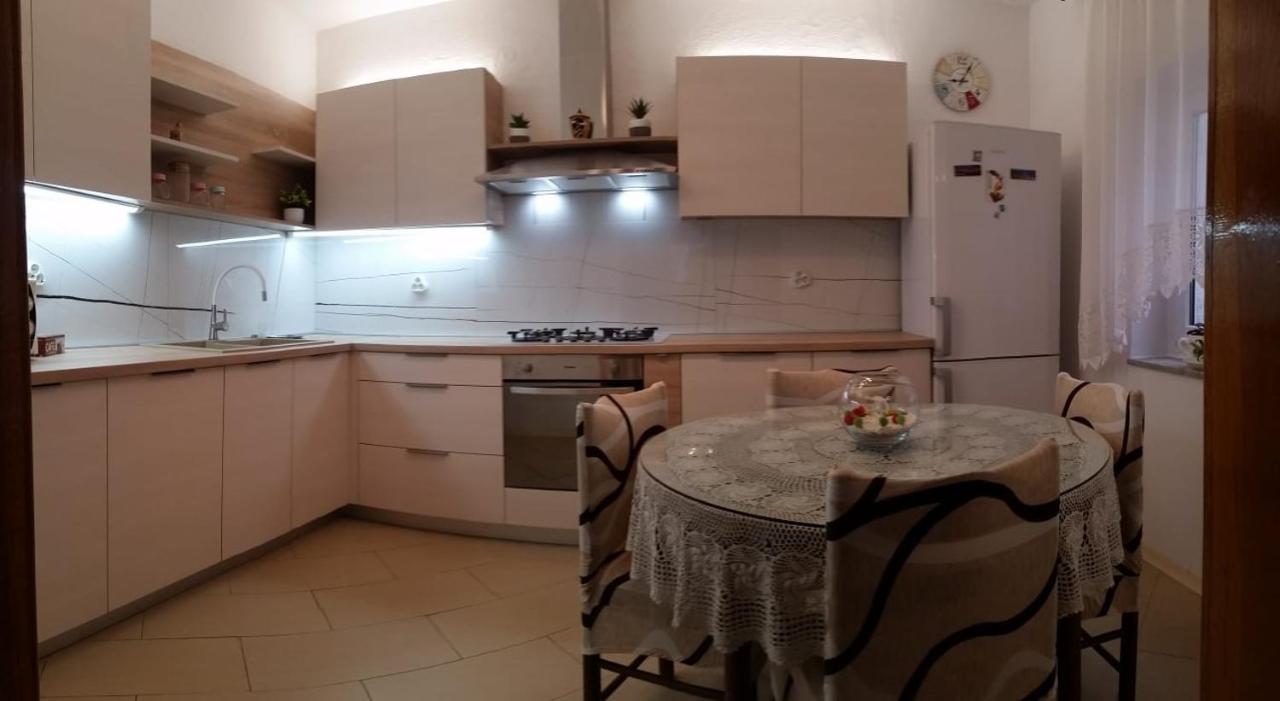Apartment Nereo Сень Екстер'єр фото